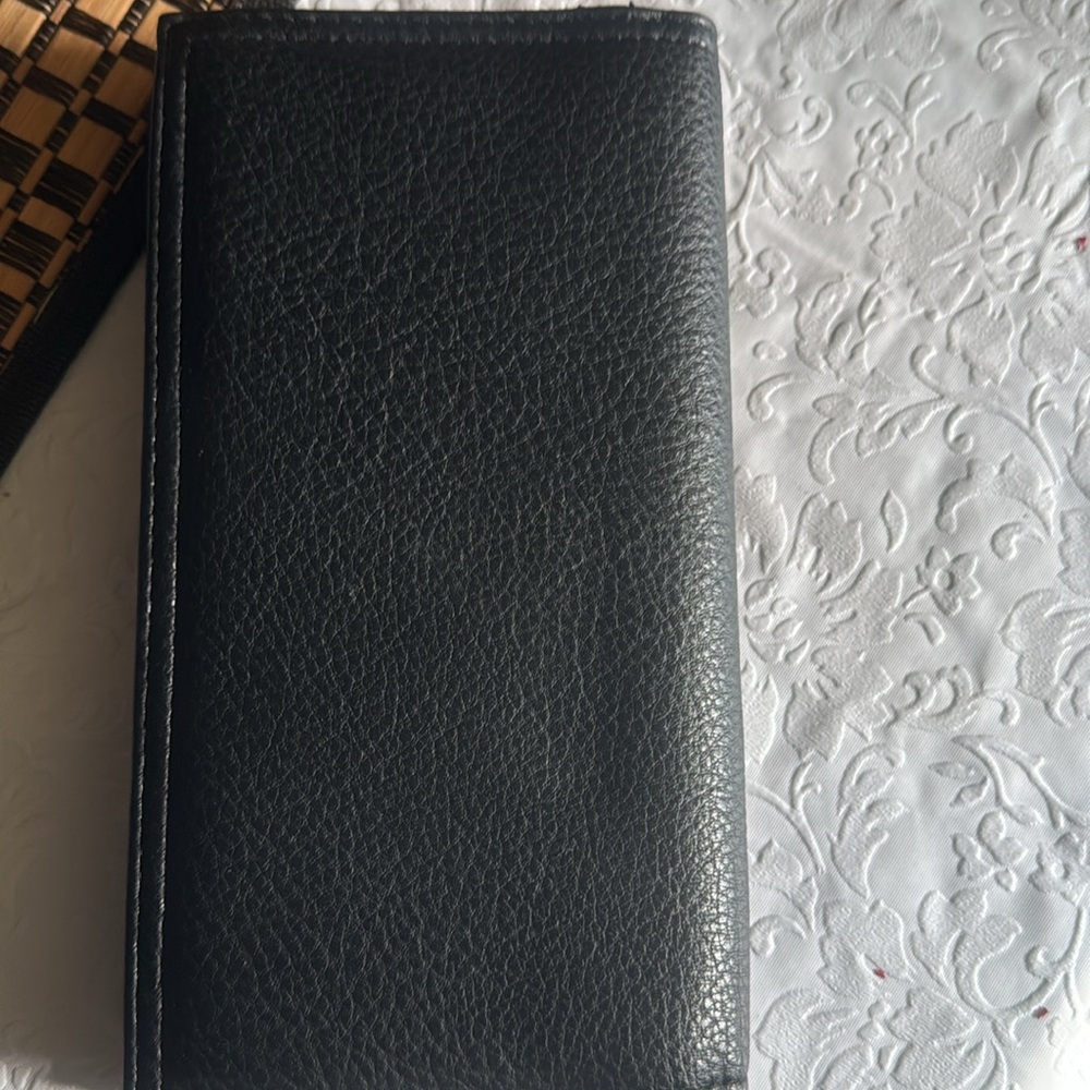 Jessica Simpson Wallet - Picture 4 of 4